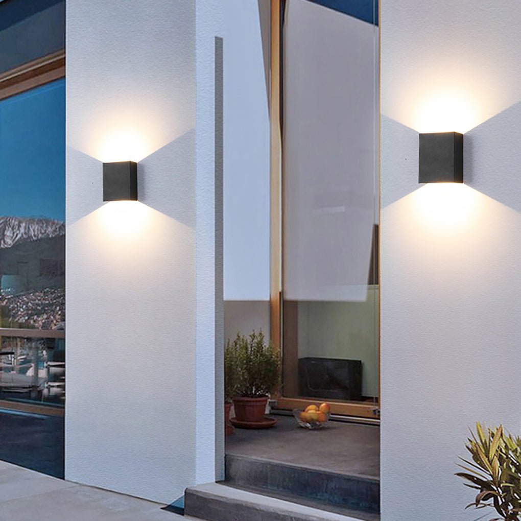Square Up/Down Outdoor Wall Sconce — Black Aluminum & Glass, LED 2×4W / 2×6W, IP65 Weatherproof