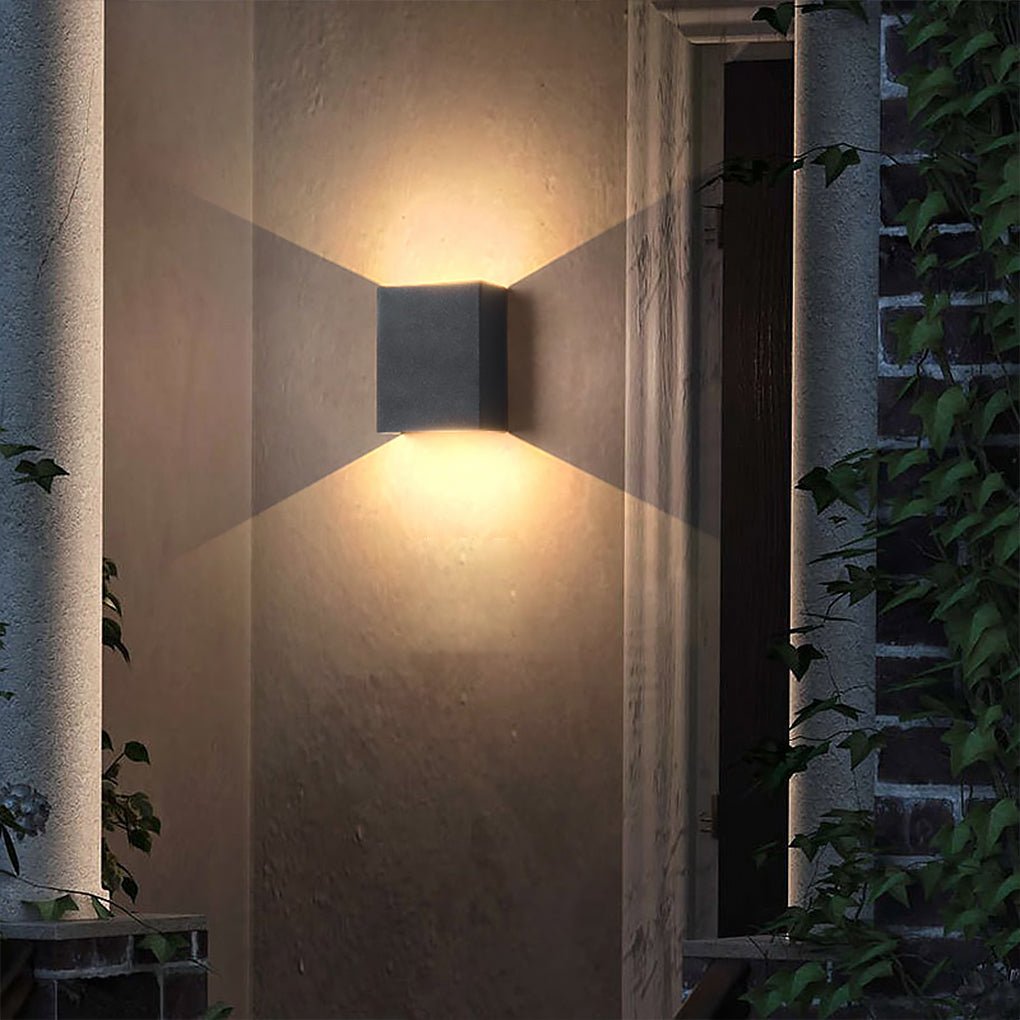 Square Up/Down Outdoor Wall Sconce — Black Aluminum & Glass, LED 2×4W / 2×6W, IP65 Weatherproof