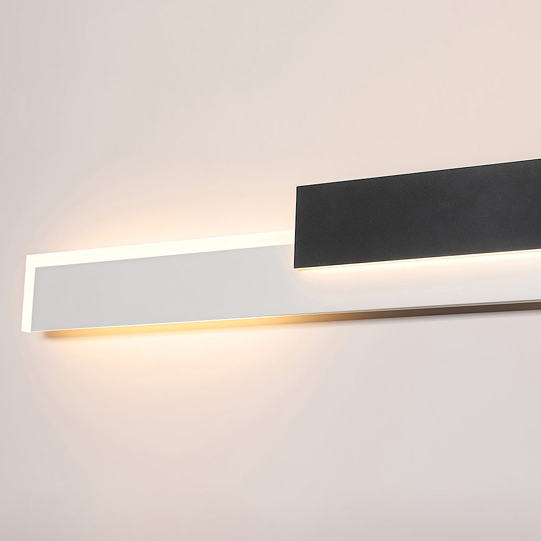 Linear Outdoor Wall Sconce — Black or White Iron, LED, IP65, 48W/60W, Dimmable 3000K–6000K, 47.2" or 59.1"