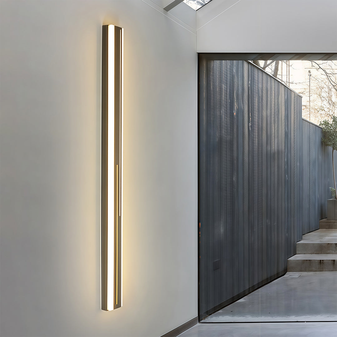 Modern Linear Outdoor Wall Sconce — Black Iron, Acrylic, LED, 3-Step Dimming, IP65, 16W–48W, 5 Sizes