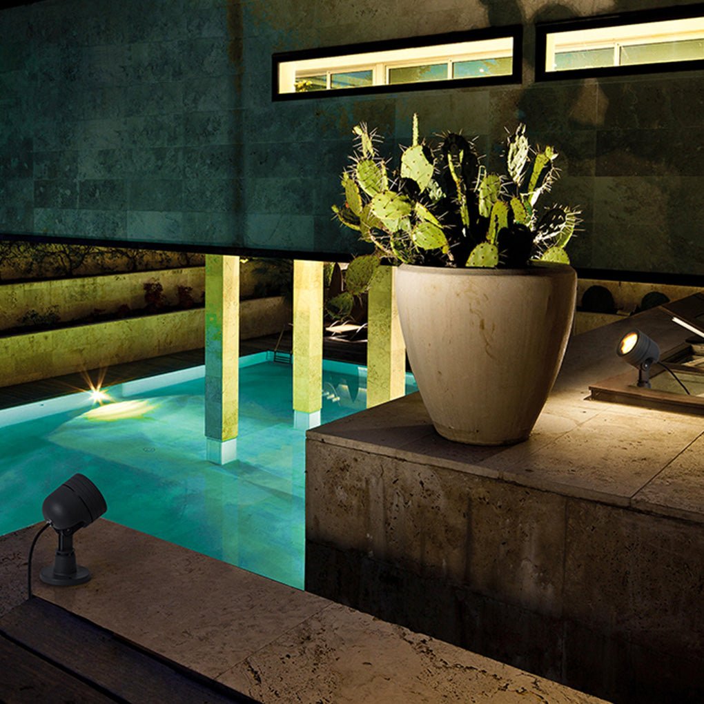 LED Outdoor Landscape Spotlight — Aluminum & Glass, IP65 Waterproof, 6W 3000K, Adjustable Head, Hardwired