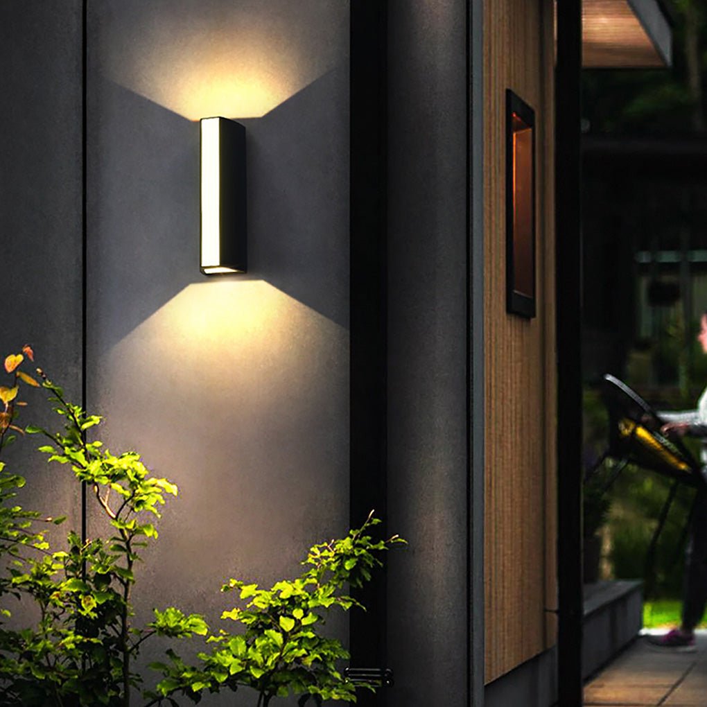 Waterproof LED Outdoor Wall Lights for Decorative Courtyard and Garden Fences