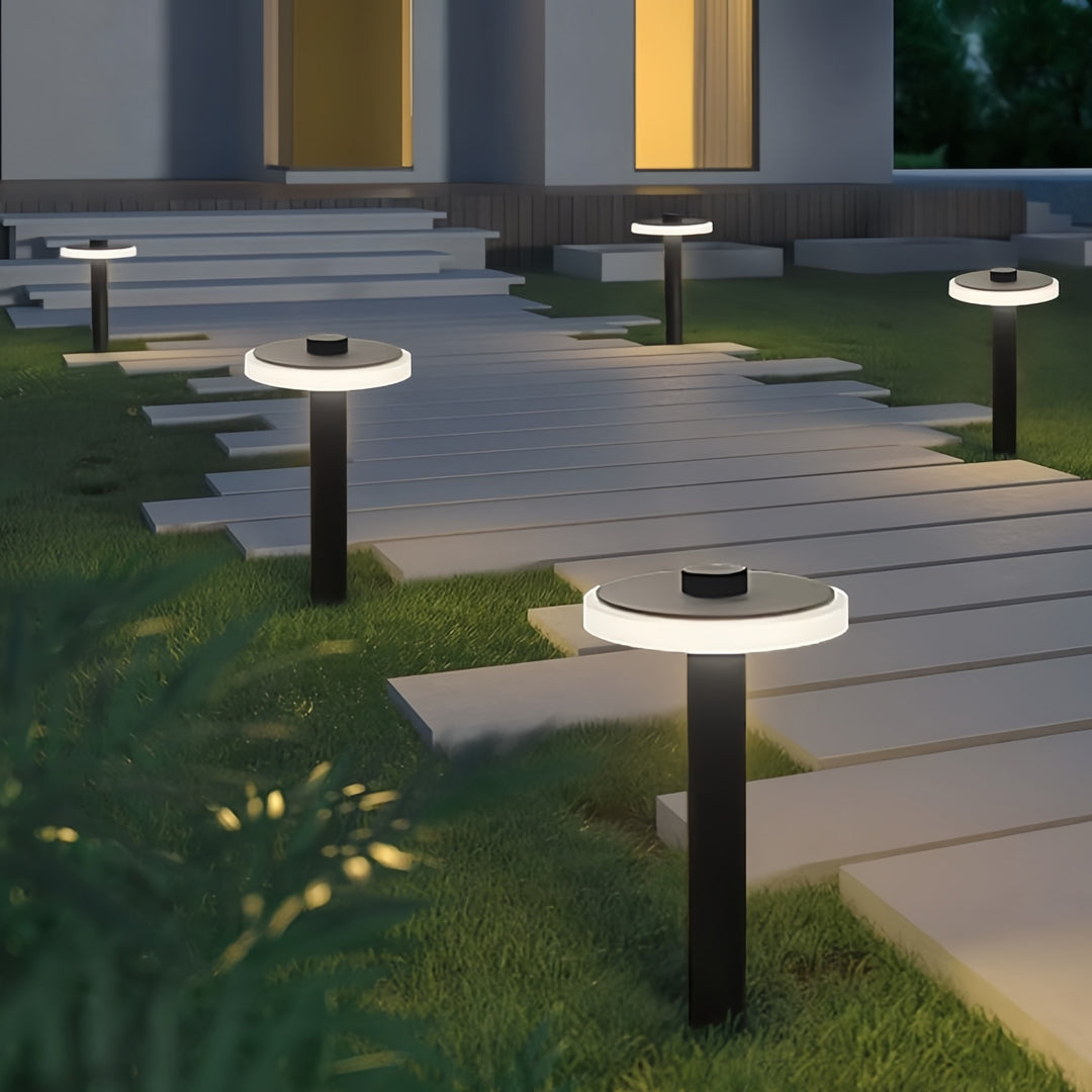 Flying Saucer Outdoor Path Light — Aluminum, LED, IP65 Weatherproof, 4500mAh, 15.7" / 23.6" / 31.5"