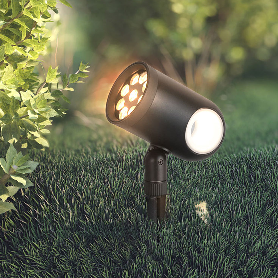Outdoor Landscape Spotlight — Die-Cast Aluminum, 12W LED, IP65 Weatherproof, Base or Ground-Plug Mount