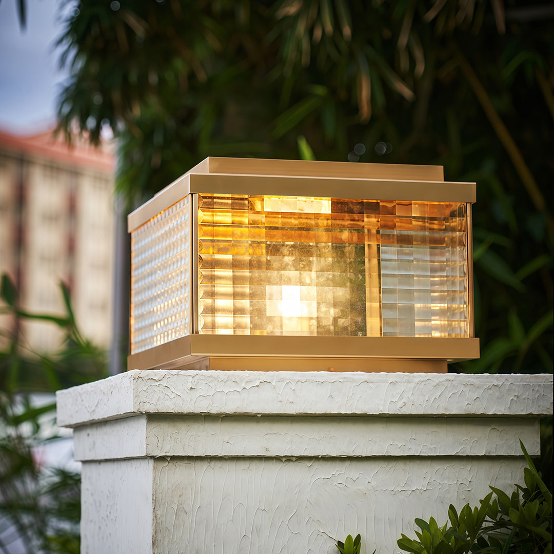 All-Copper Outdoor Pillar Cap Light — Transparent Glass, Solar / Hardwired, Four-Color Remote Control, 2200mAh, Four Sizes