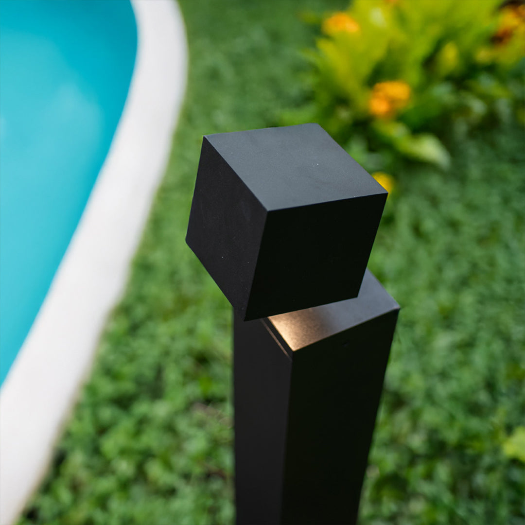 Minimalist LED Bollard Path Light — Sand-Black Aluminum, Glass Shade, 3000K, IP65, 7W / 10W