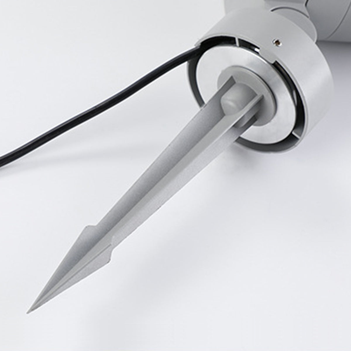 Modern Outdoor Garden Spotlight — Die-Cast Aluminum, LED, 10W/20W/30W, 3000K Warm White, IP65 Weatherproof