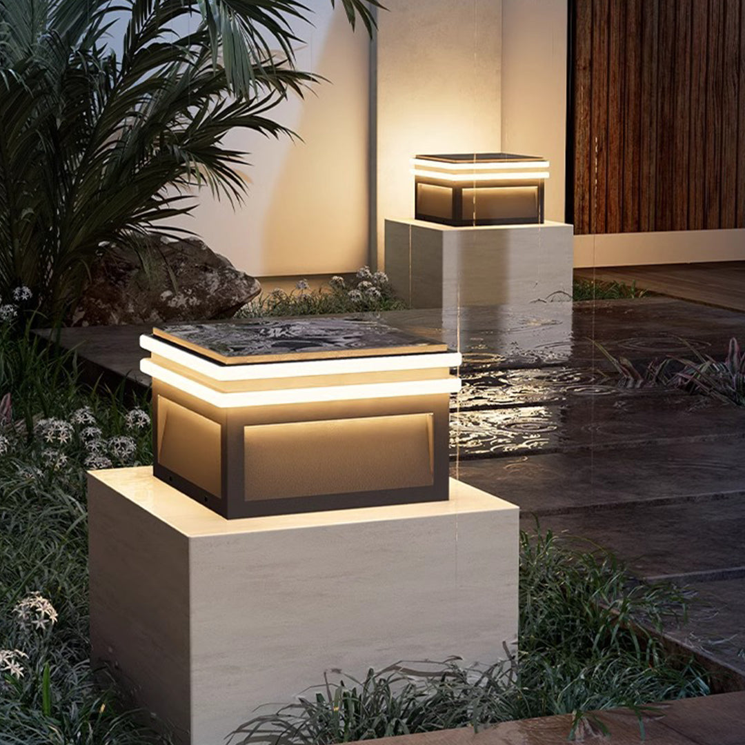 Square Minimalist Pillar Light — Stainless Steel, LED 3000K, Solar or Hardwired, IP65, 7.9"–15.8"