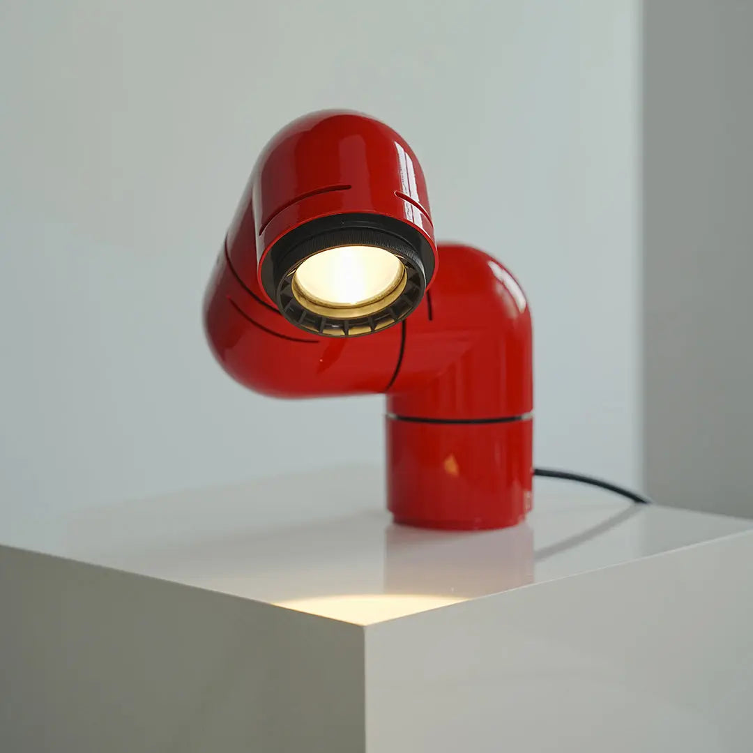 Modern Rotating Pipe Table Lamps: Creative Statement Lighting Luxe