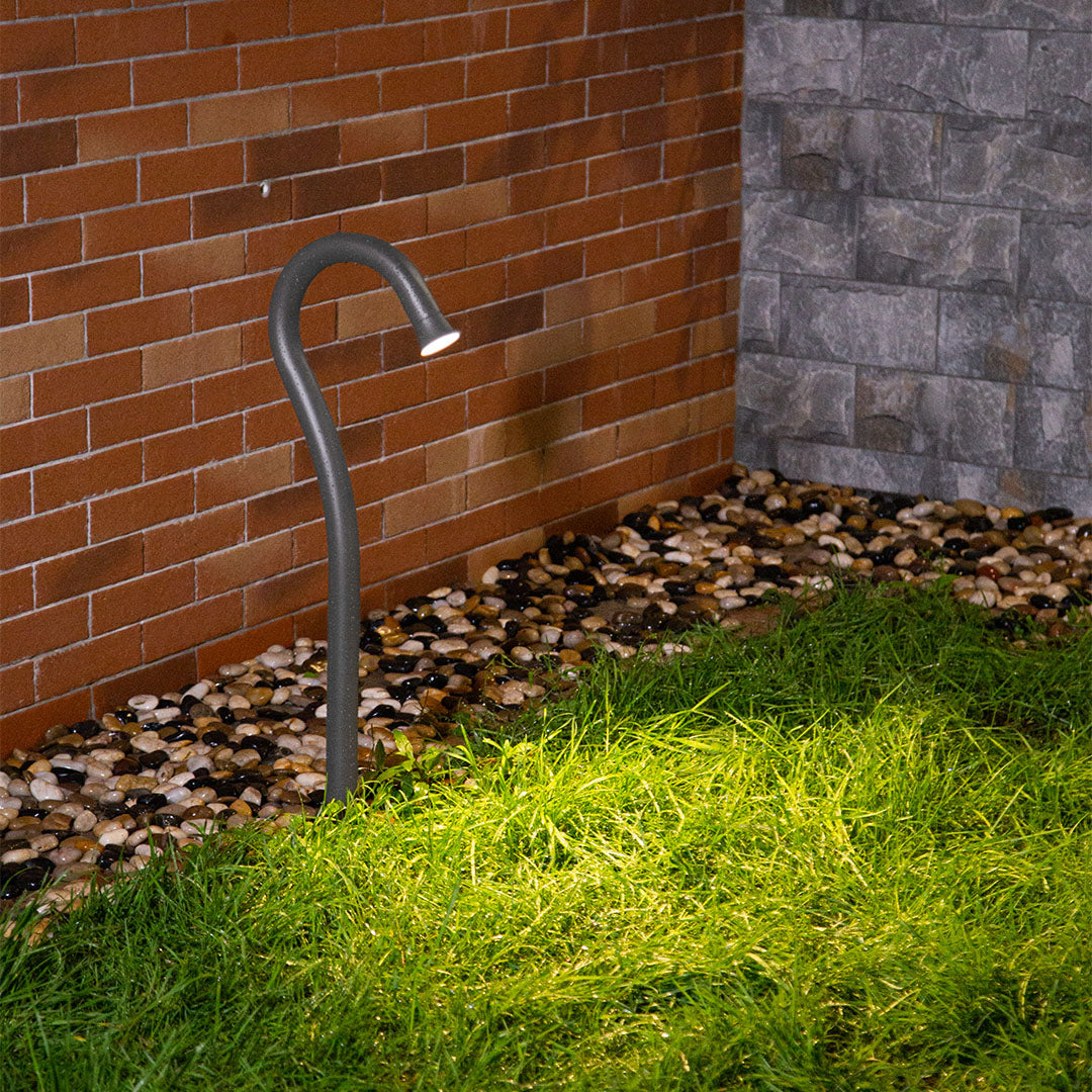 Cane-Shape Outdoor Bollard Light — Die-Cast Aluminum, 6W LED, 3000K, IP65, 31.5"