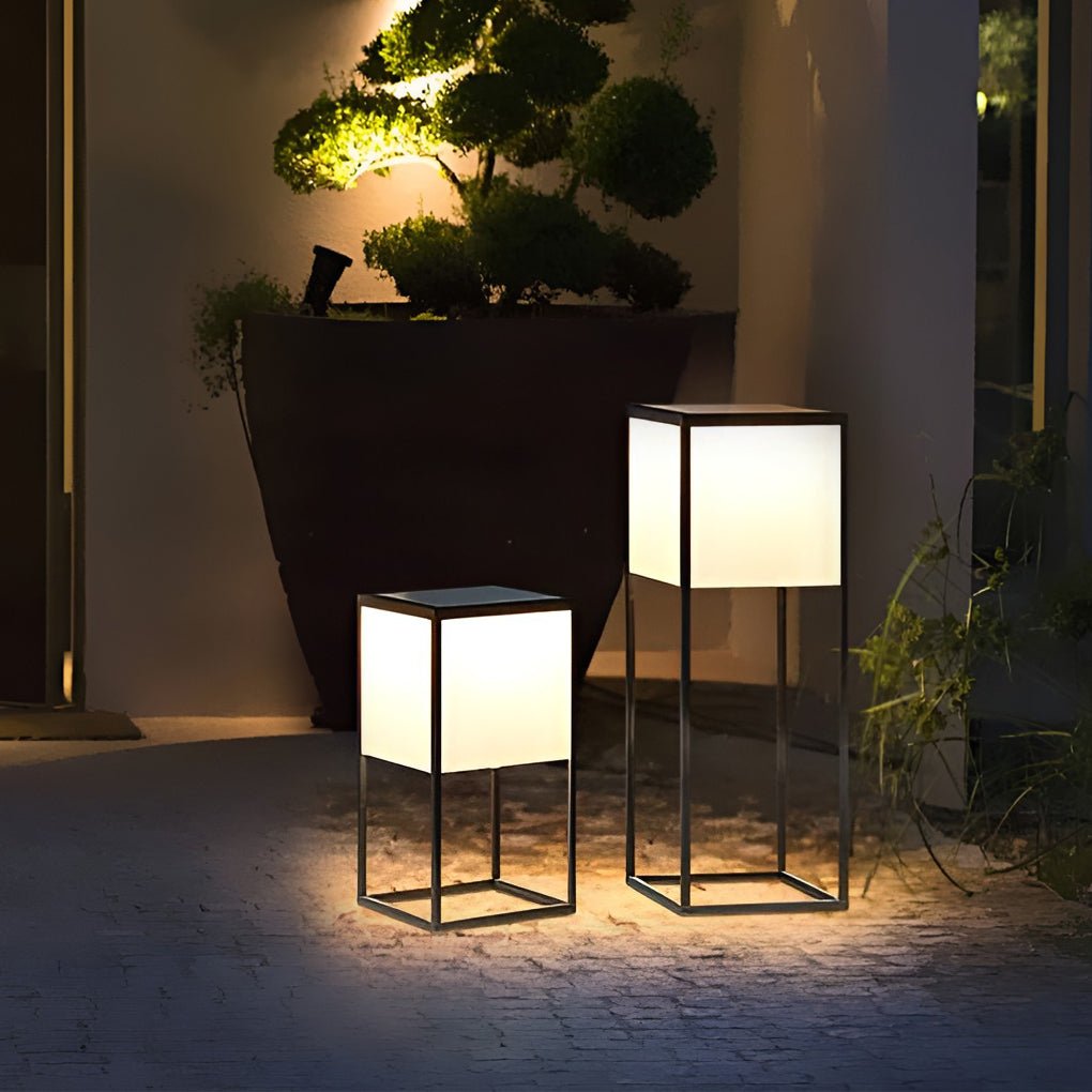 robust stainless steel frame square solar post light with acrylic lampshade