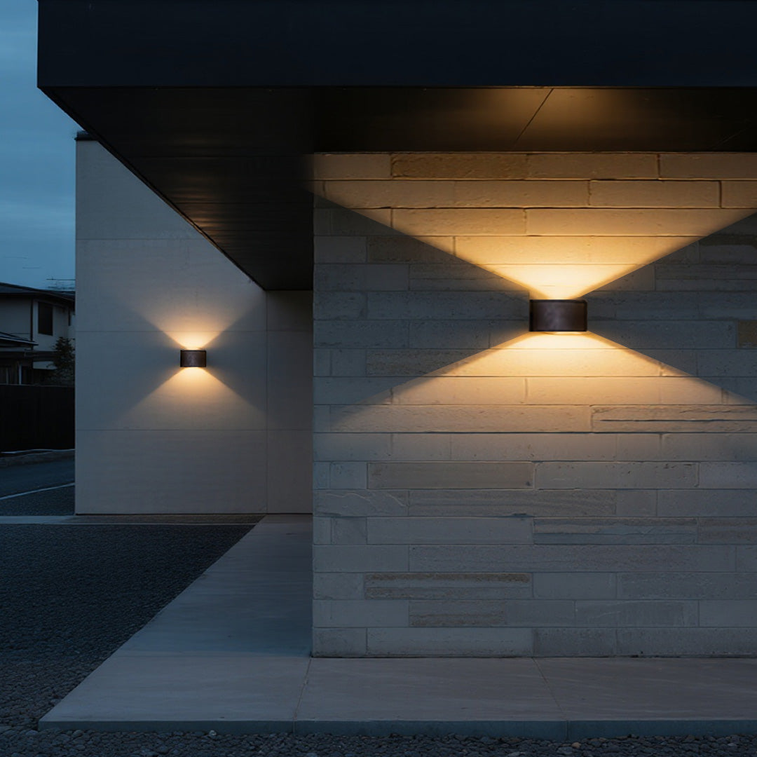 Minimalist Style LED Waterproof Outdoor Up and Down Wall Light
