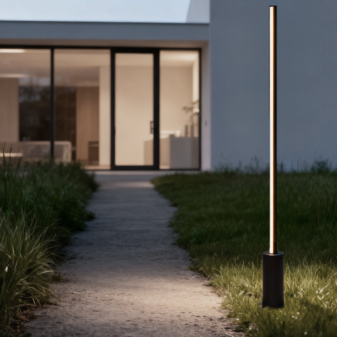 Linear Minimalist Outdoor Floor Lamp — Stainless Steel & Aluminum, LED 3000K, IP65, 4 Heights