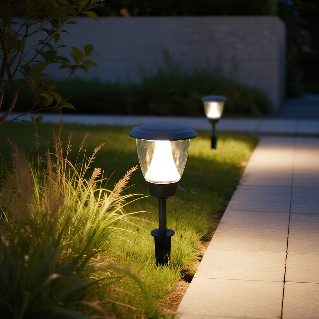 Minimalist Outdoor Path Light — Die-Cast Aluminum, 8W OSRAM LED, 3000K, IP65 Weatherproof, Black