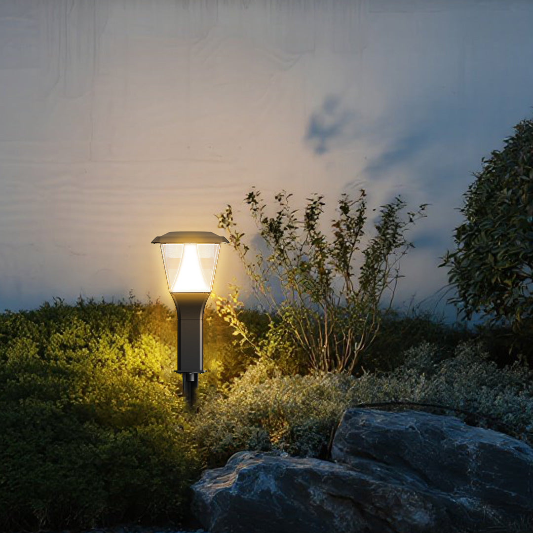 Modern Minimalist LED Garden Stake Path Light — Die-Cast Aluminum, Matte Black, 8W, 3000K, IP65 Weatherproof