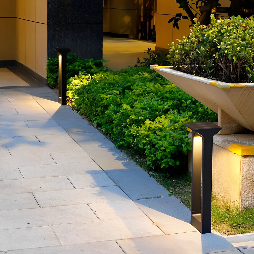 Minimalist Solar Bollard Pathway Light — Die-Cast Aluminum, LED 3000K, IP65, 15.7" or 23.6"