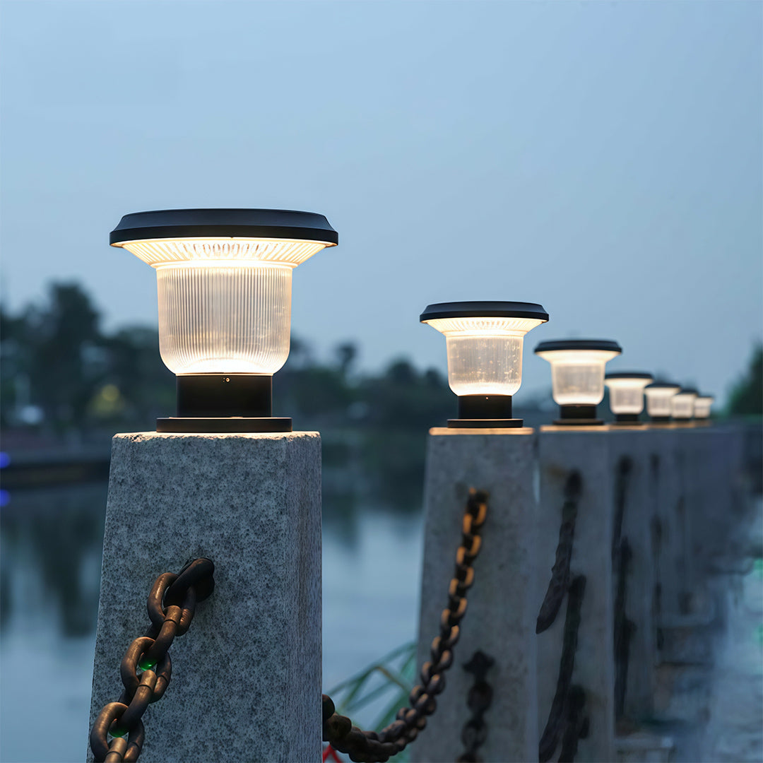Outdoor Pillar Light — Aluminum, Solar or Hardwired E27, IP65 Weatherproof, Black / Gray