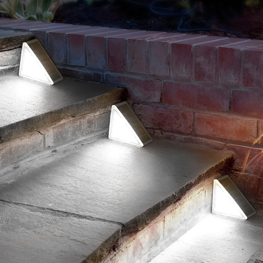 Modern Triangle Solar Step Light — PC/ABS, Dual 0.6W LED, Dual Color Temperature, IP65 Weatherproof