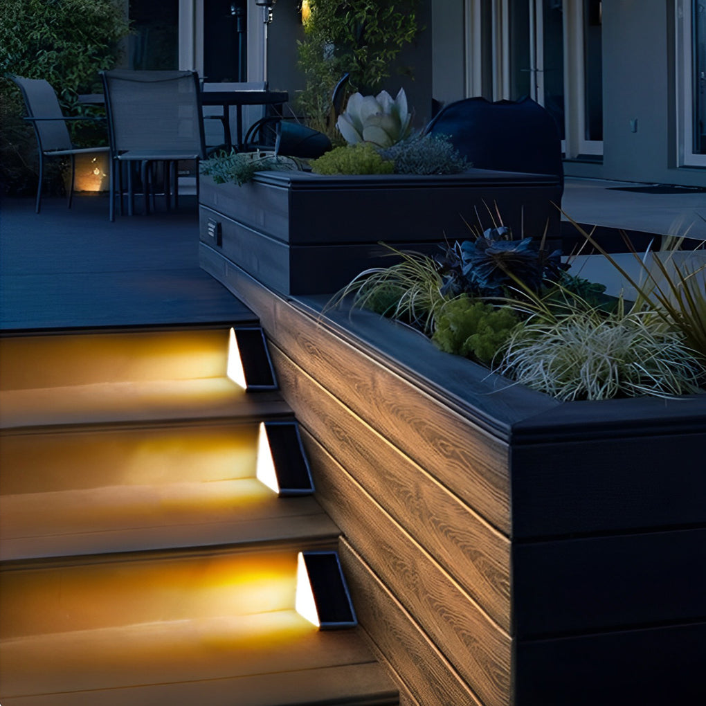 Modern Triangle Solar Step Light — PC/ABS, Dual 0.6W LED, Dual Color Temperature, IP65 Weatherproof