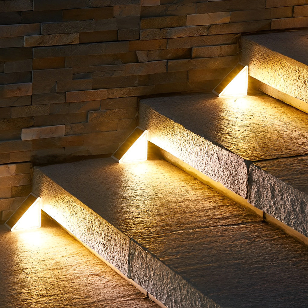 Modern Triangle Solar Step Light — PC/ABS, Dual 0.6W LED, Dual Color Temperature, IP65 Weatherproof