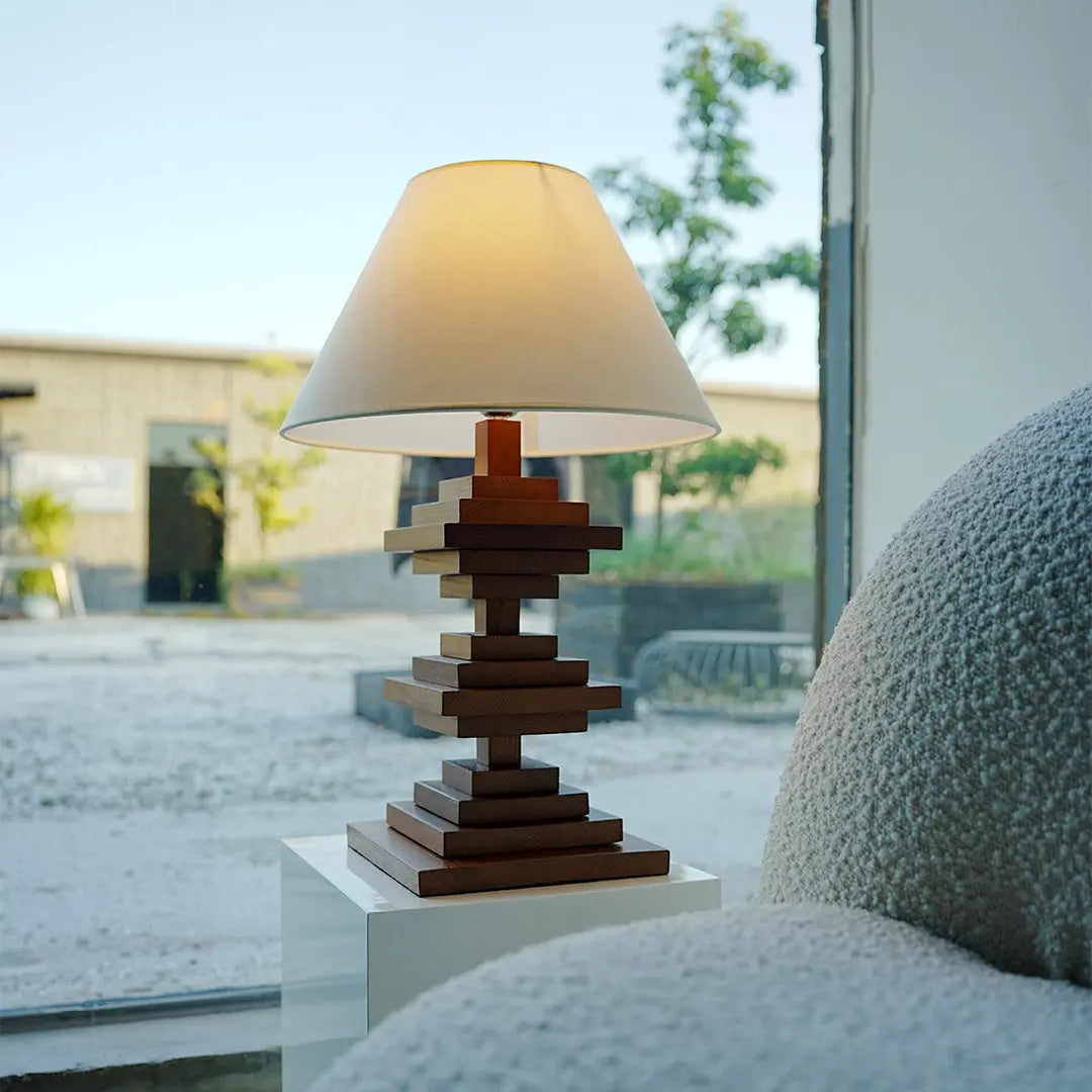 American Retro Solid Wood Table Lamps - Full-Spectrum Lighting Luxe