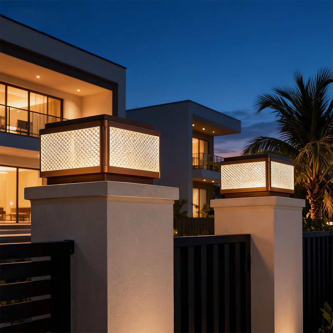 Minimalist Square Outdoor Pillar Light — Black Aluminum, Solar / Hardwired, Four-Color LED, IP54, 25CM–40CM