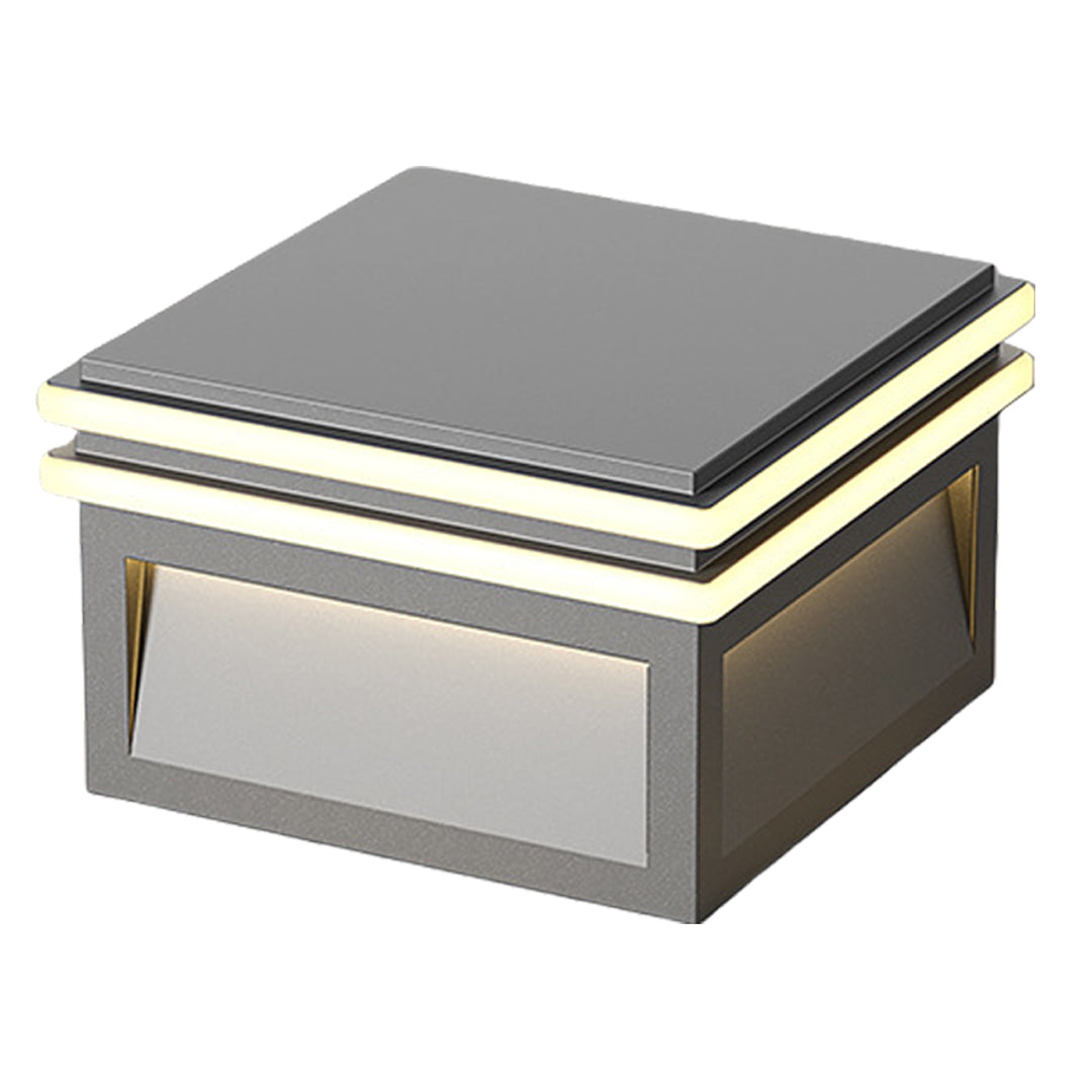 Square Minimalist Pillar Light — Stainless Steel, LED 3000K, Solar or Hardwired, IP65, 7.9"–15.8"