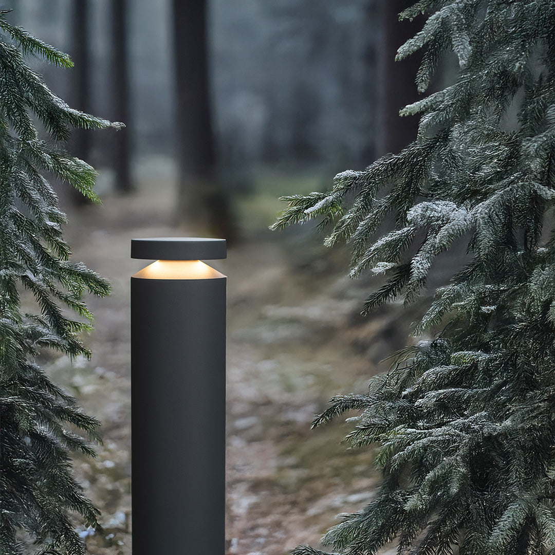 Modern Minimalist Outdoor Bollard Light — Sand-Gray Aluminum, 12W LED, 3000K, IP65, 23.6" Height