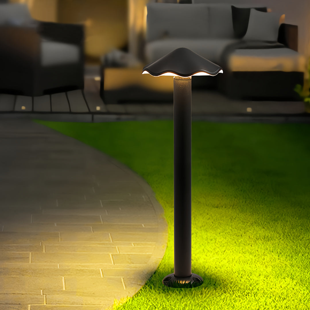 Industrial Umbrella Path Light — Black Die-Cast Aluminum, 12W LED, IP65 Weatherproof, Hardwired