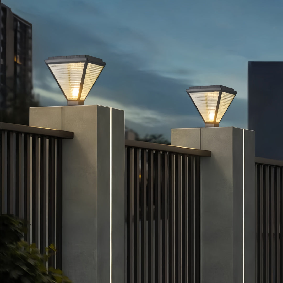 Modern Outdoor LED Pillar Light — Black Aluminum and Clear Glass, Solar / Hardwired, IP65, 4 Sizes