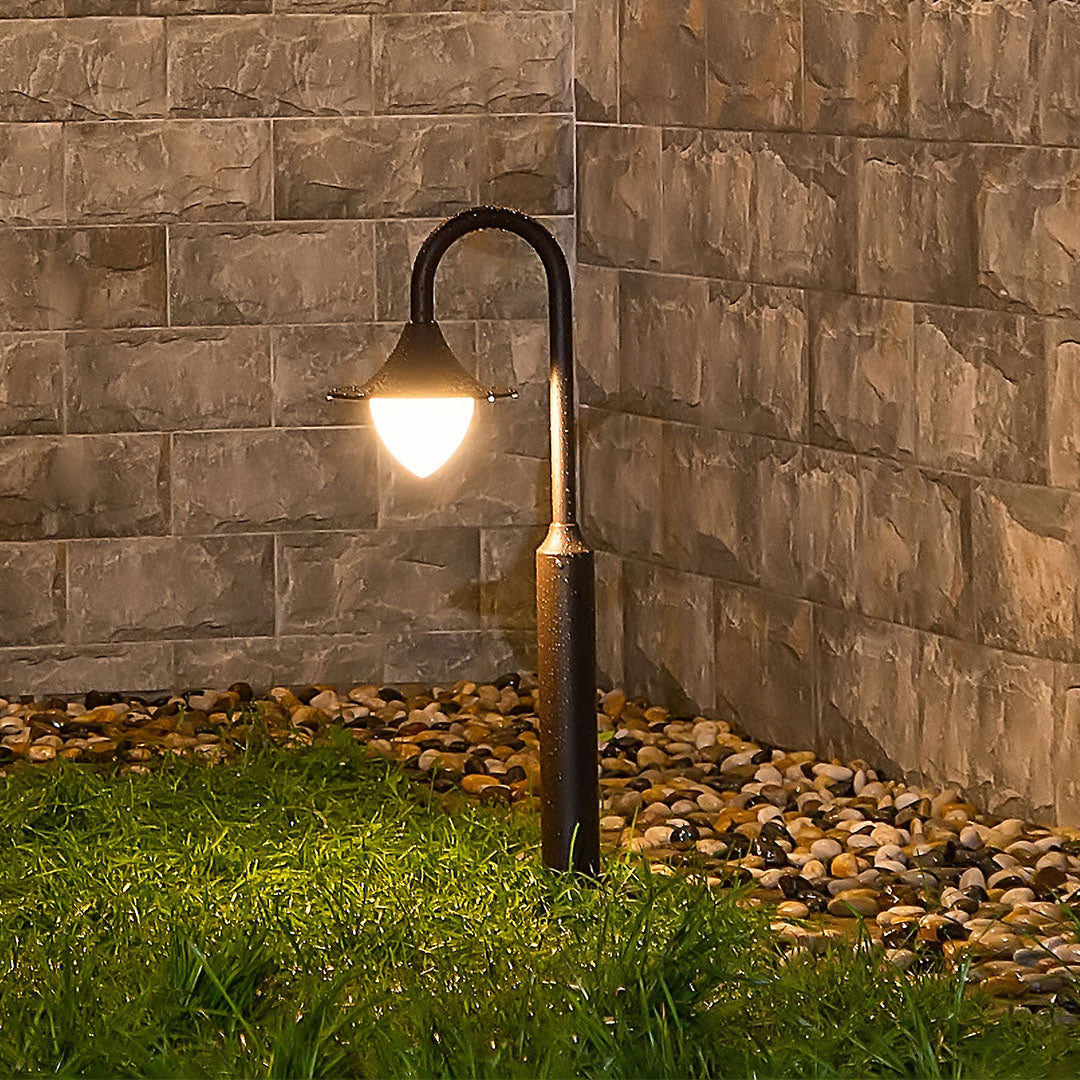 Lantern Garden Path Light — Die-Cast Aluminum, 8W CREE LED, 3000K, IP65, Hardwired, Brown