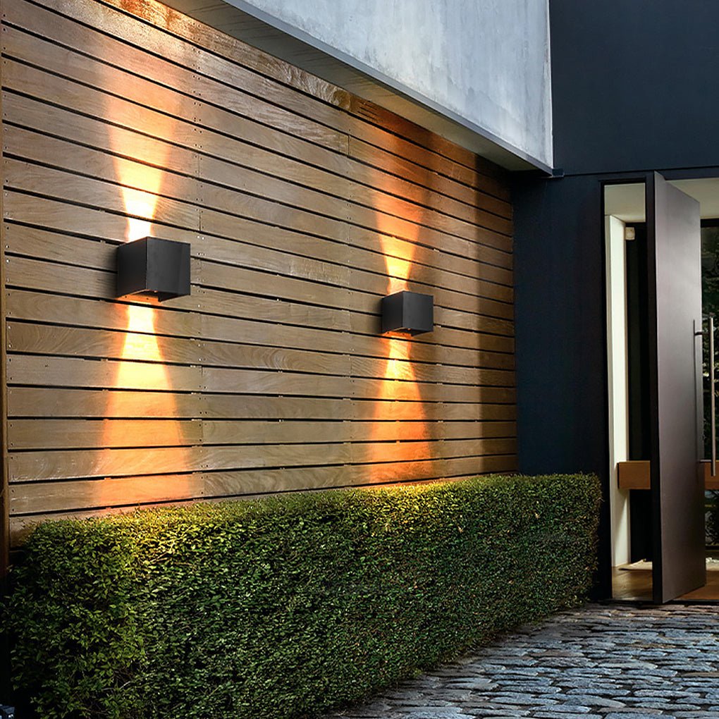 Square Up/Down Outdoor Wall Sconce — Aluminum & Glass, LED 6W, 3000K, IP54 Weatherproof
