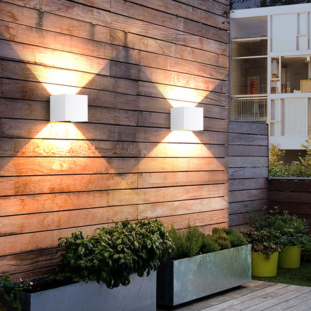 Square Up/Down Outdoor Wall Sconce — Aluminum & Glass, LED 6W, 3000K, IP54 Weatherproof