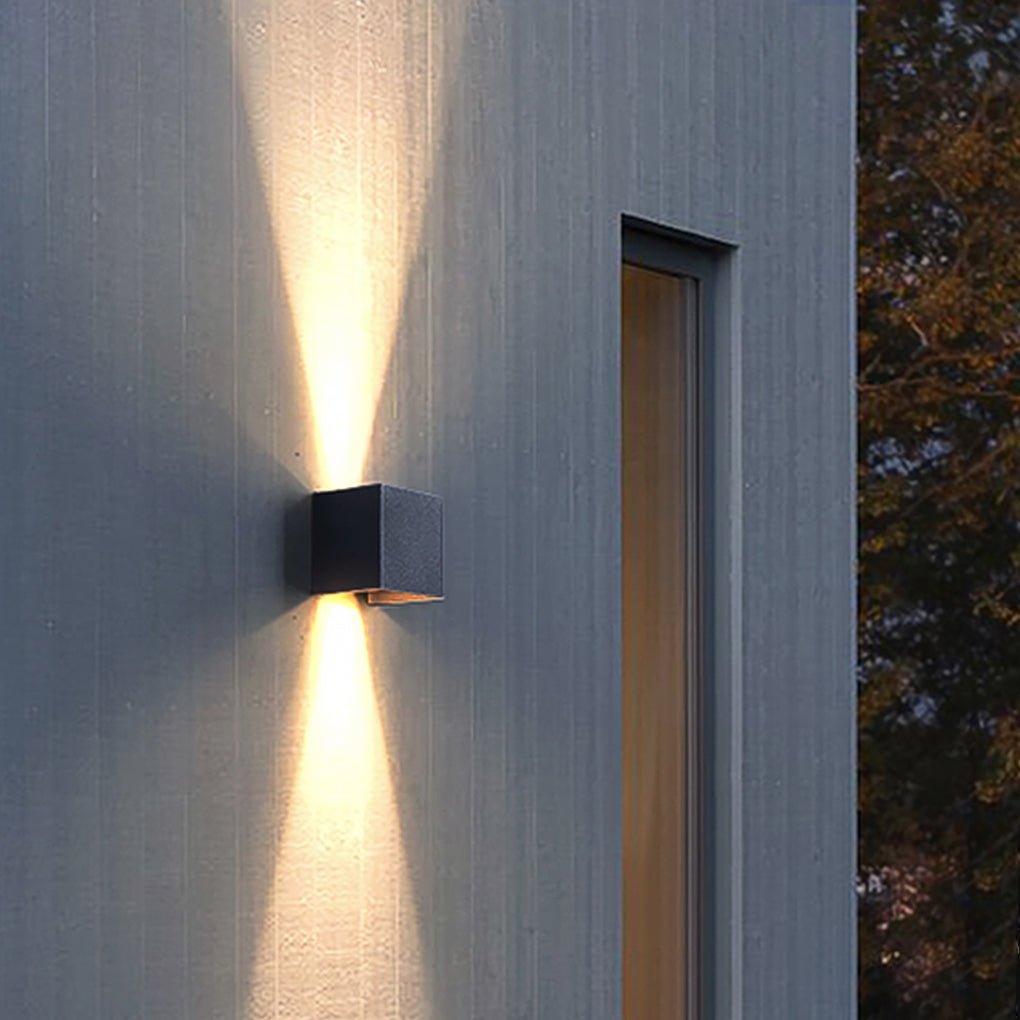 Adjustable Beam Up/Down Outdoor Wall Sconce — Aluminum Alloy and Glass, LED, IP54 Weatherproof