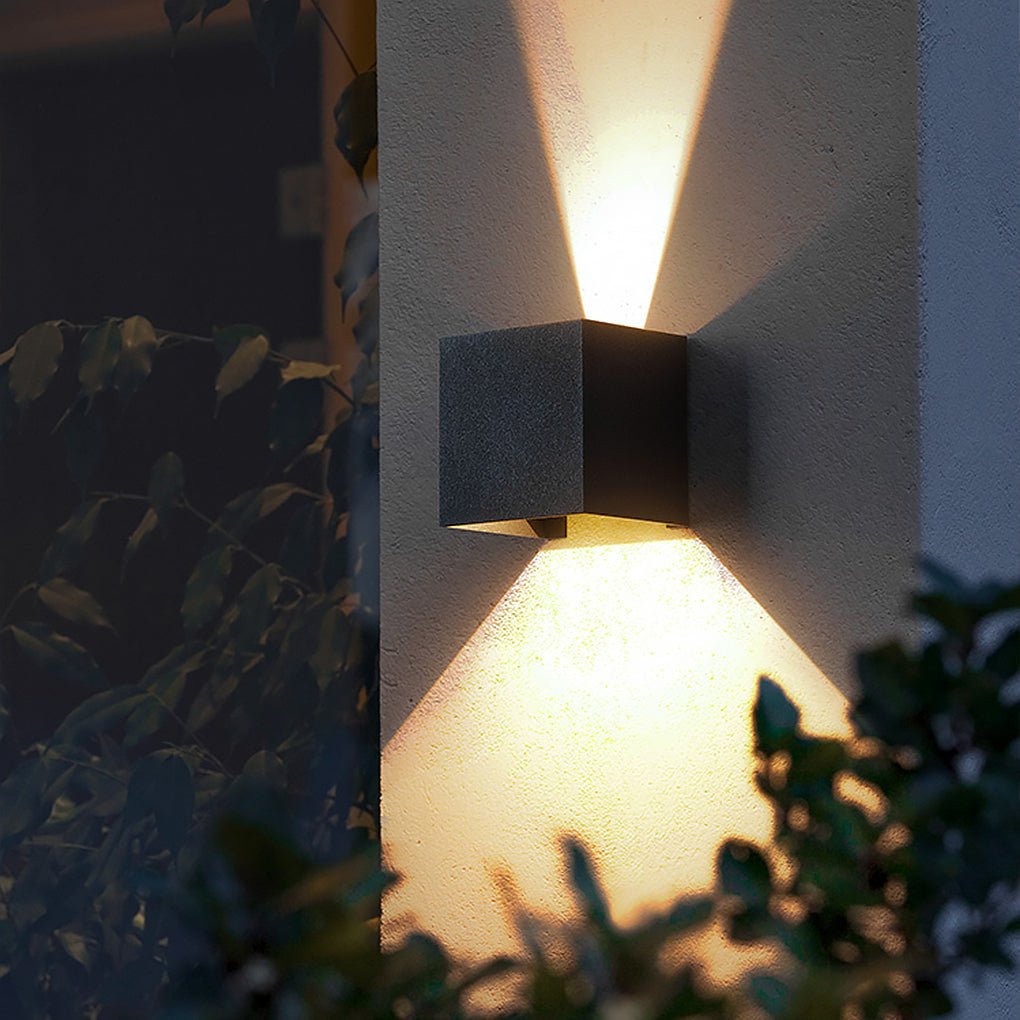 Adjustable Beam Up/Down Outdoor Wall Sconce — Aluminum Alloy and Glass, LED, IP54 Weatherproof