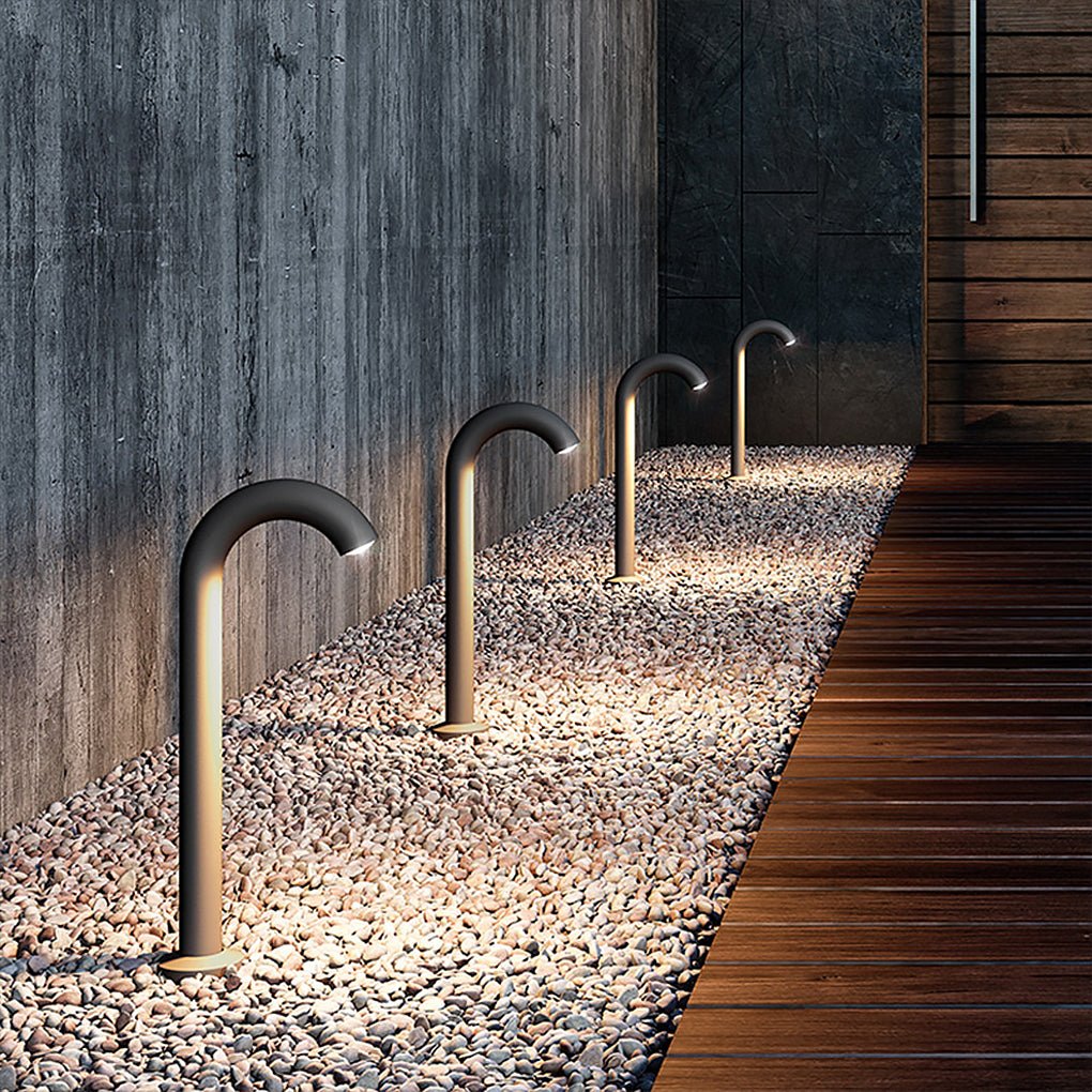 Curved Arch Outdoor Bollard Light — Die-Cast Aluminum, Black, LED 3000K, IP65, Hardwired, 16"
