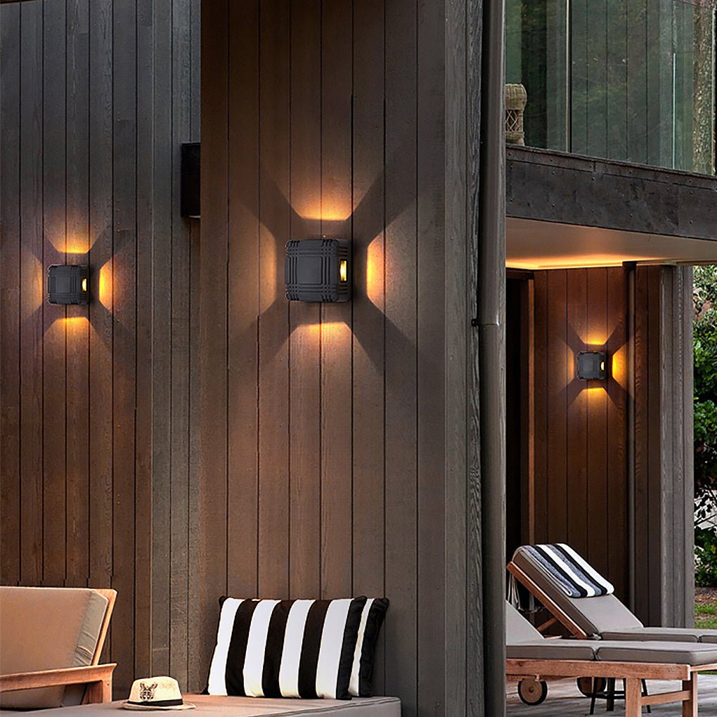 Stylish Waterproof Outdoor LED Wall Light for Villa Gates and Balconies