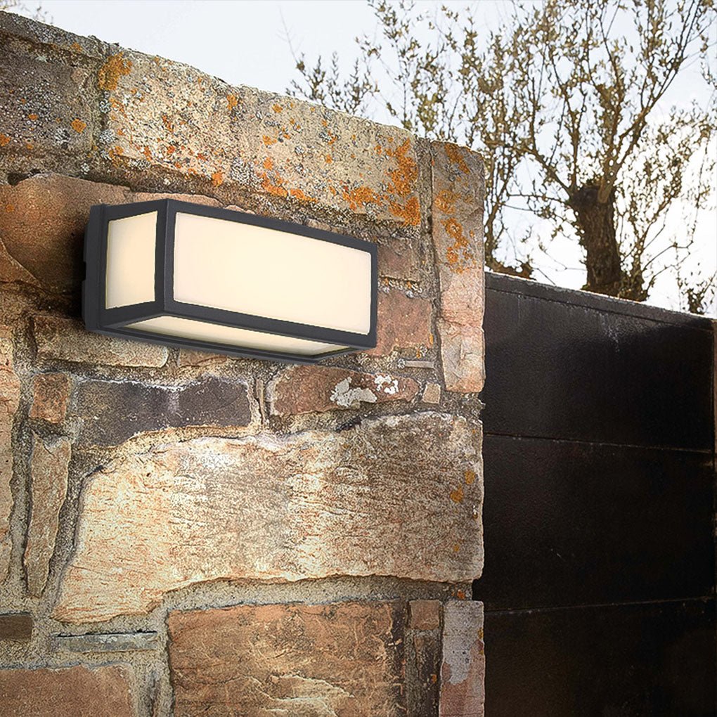 Double-Layer Outdoor Wall Sconce — Die-Cast Aluminum, LED, IP-Rated Weatherproof, Courtyard & Balcony