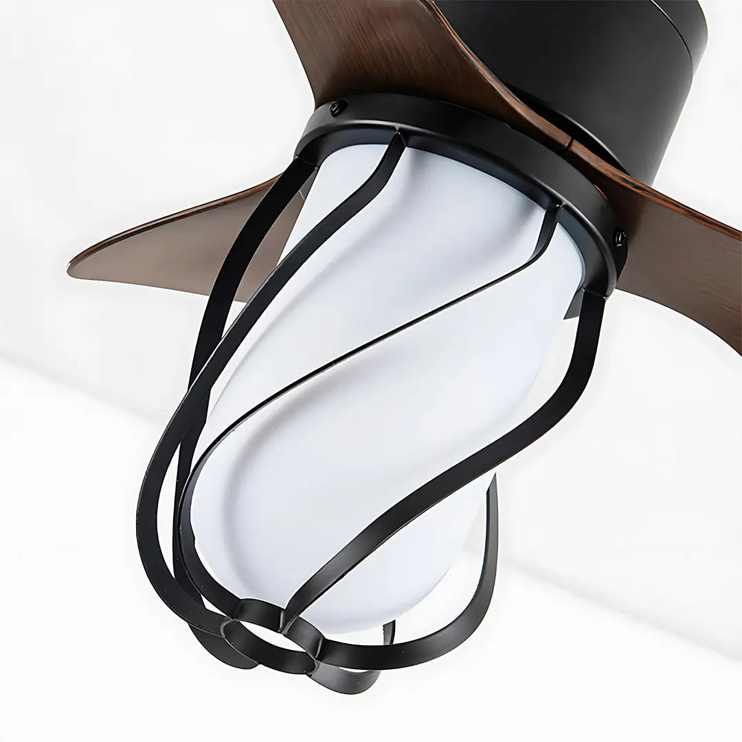Stylish LED Ceiling Fan with Light in Vintage Design Luxe