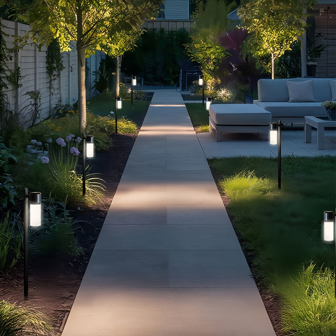 Contemporary Outdoor Path Light — Black Aluminum, Clear Glass, LED Ra90, IP65, Single or Double-Head, 27.6" or 35.4"