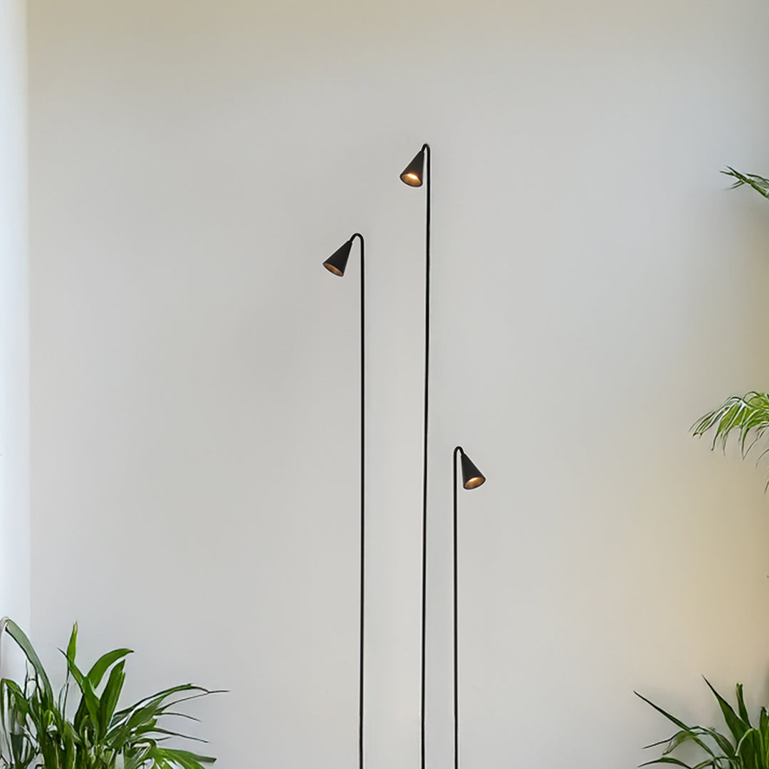 Modern Metal LED Pathway Lights — Aluminum with Acrylic Shade, 3000K Warm White, IP65, 3-Pack 18W or 5-Pack 35W, Black or White