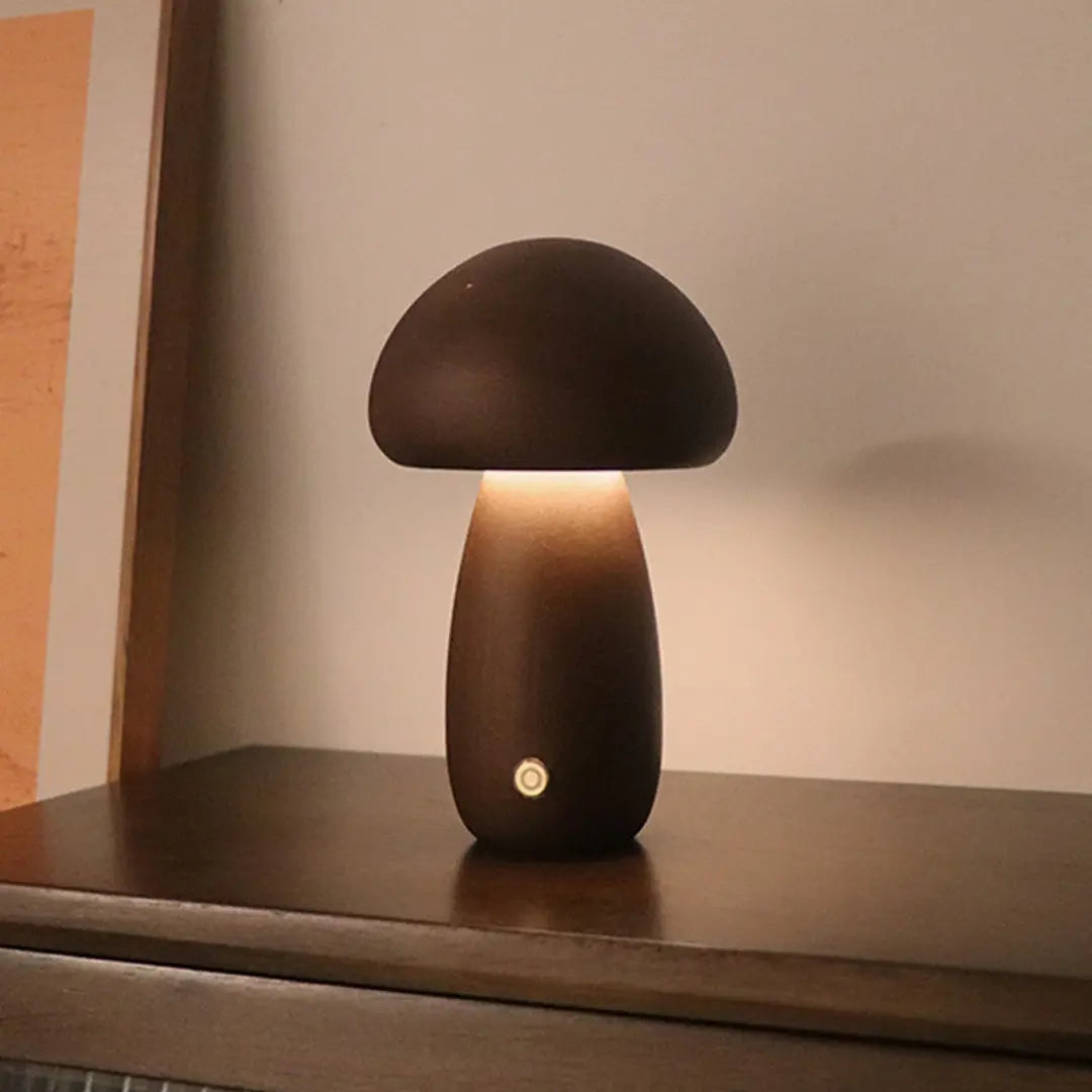 Simple LED Decorative Table Lamp - Mushroom Design for Nighttime Use Luxe